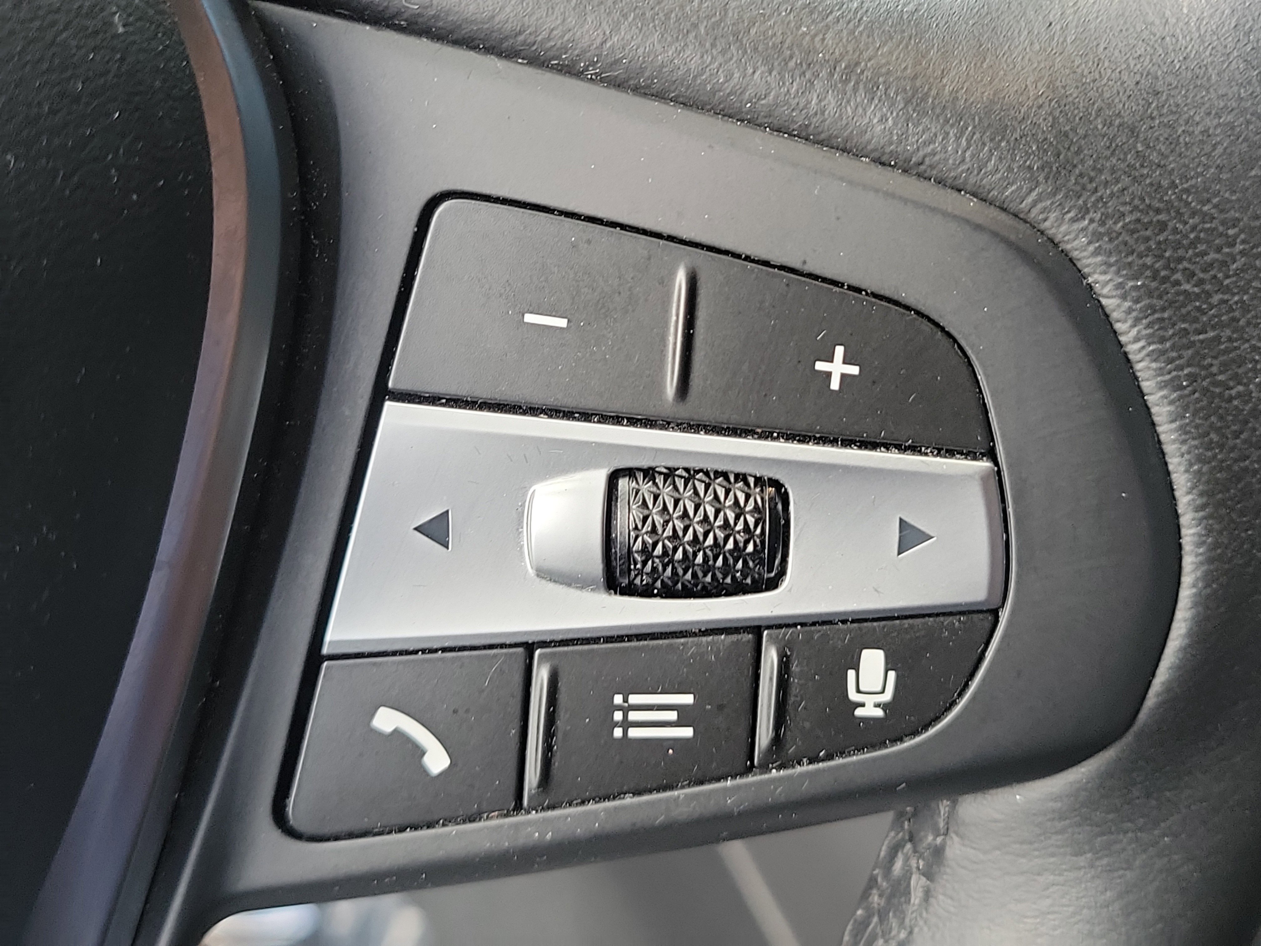 Used 2020 BMW X3 sDrive30i image 28