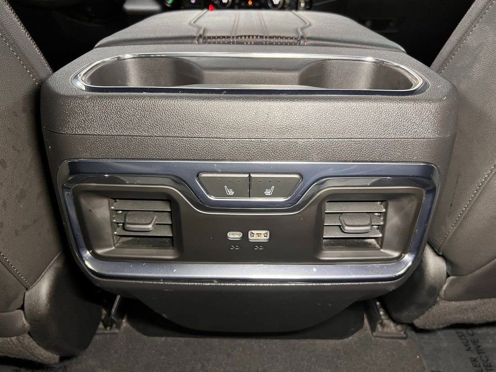 Used 2023 Chevrolet Silverado 1500 High Country image 13