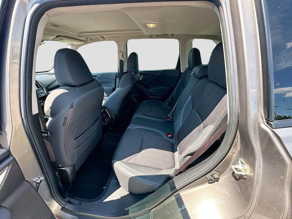Used 2020 Subaru Forester Premium AWD/4WD image 24