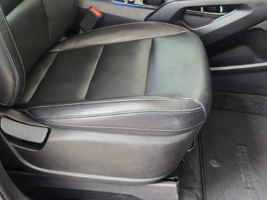 Used 2023 Kia Telluride S FWD image 30