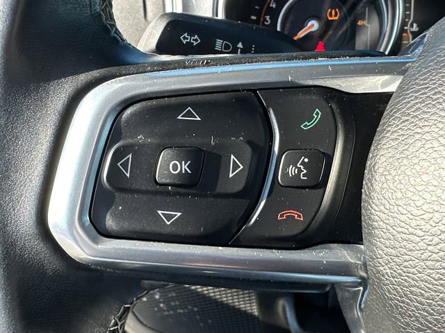 Used 2019 Jeep Wrangler Unlimited Sahara image 28