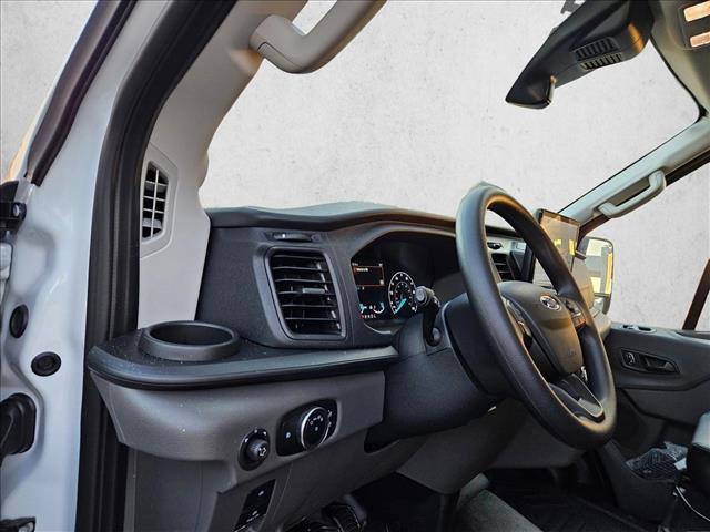 New 2025 Ford E-Transit 148 High Roof Extended w/ Load Area Protection Package image 3