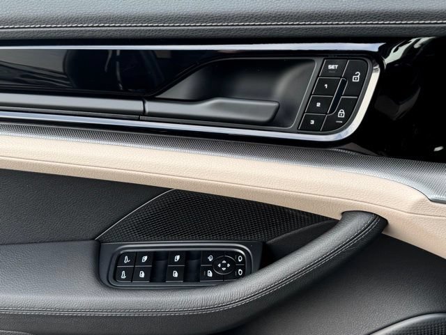 New 2026 Porsche Panamera 4 AWD/4WD image 14