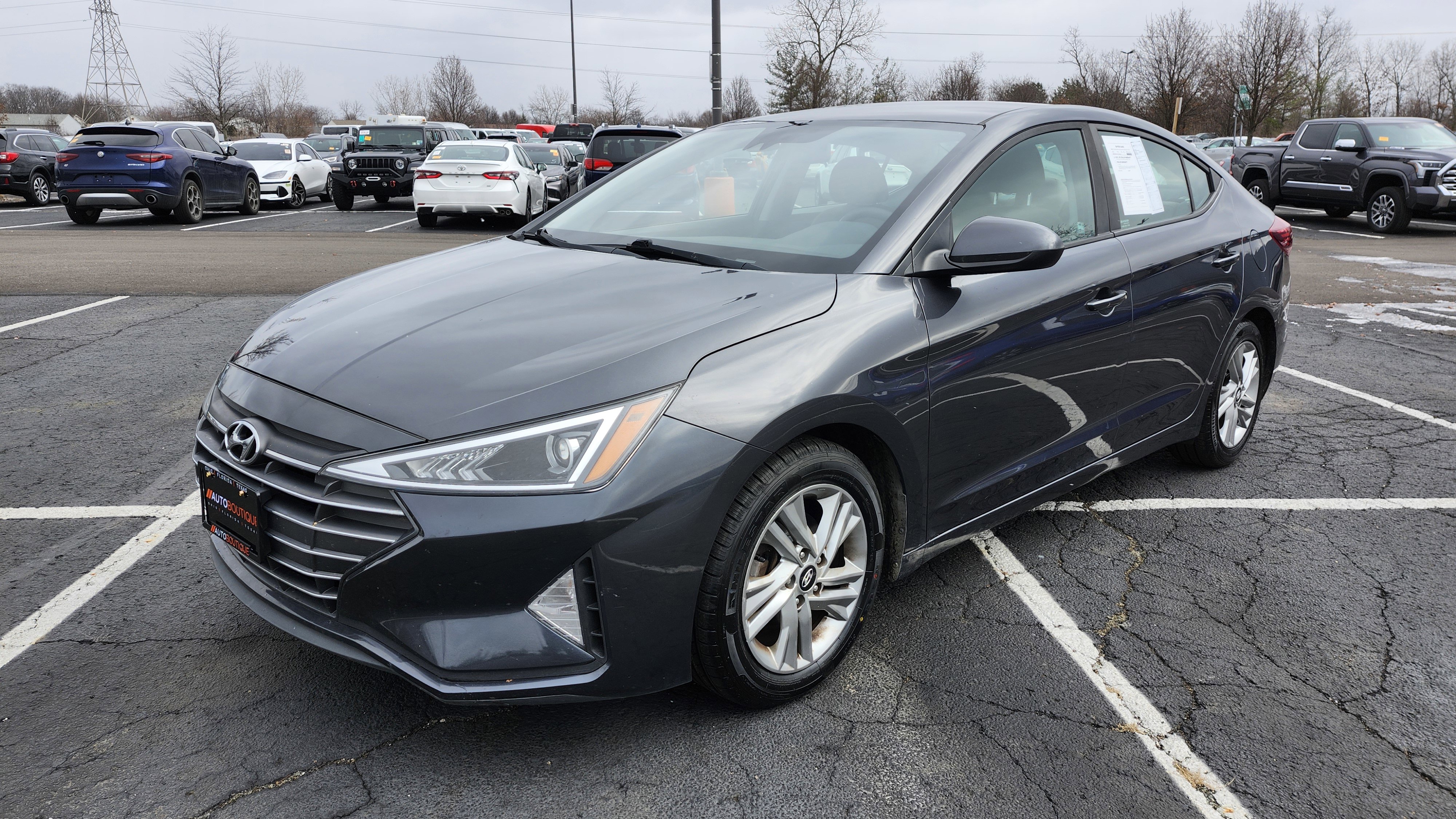 Used 2020 Hyundai Elantra SEL image 11