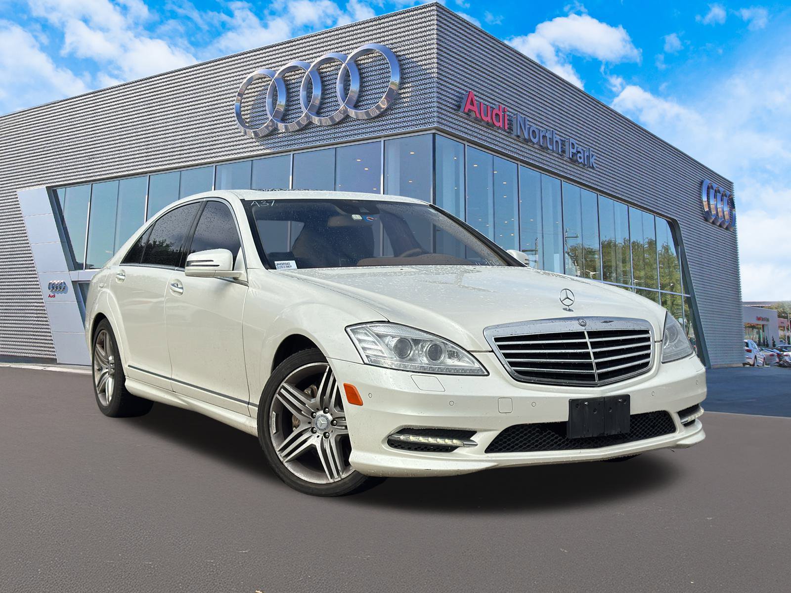 Used 2013 Mercedes-Benz S 550 image 1