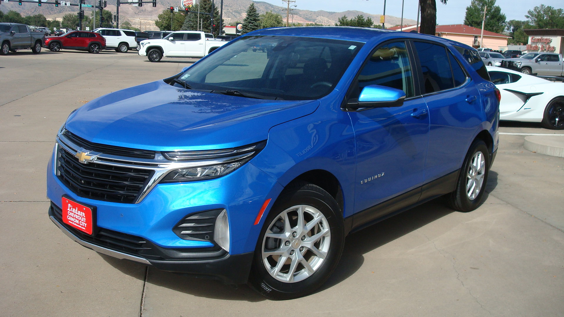 Used 2024 Chevrolet Equinox LT AWD/4WD image 1
