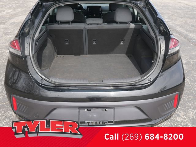 Used 2022 Hyundai Ioniq SEL FWD image 16