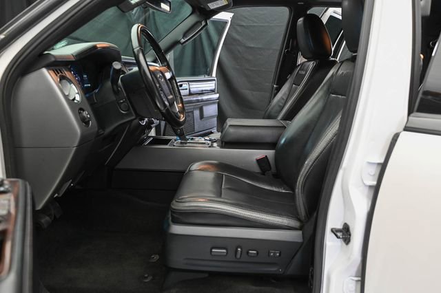 Used 2017 Ford Expedition Max Platinum image 24