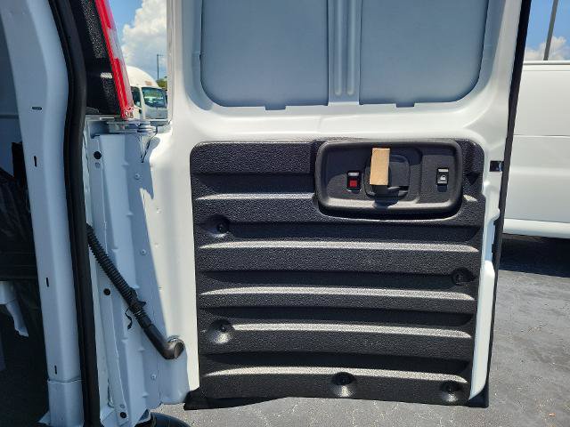 New 2025 Chevrolet Express 2500 w/ Driver Convenience Package RWD image 8