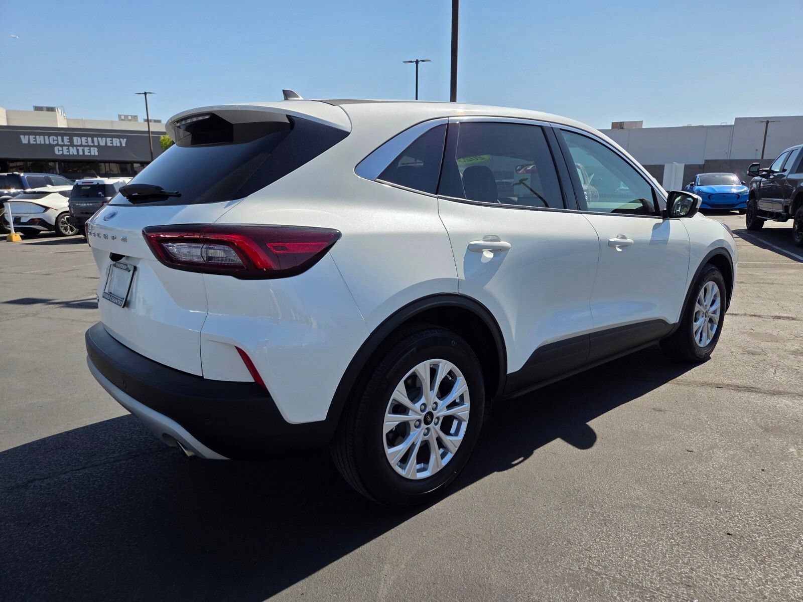 Certified 2023 Ford Escape Active w/ Tech Pack #2 FWD image 6