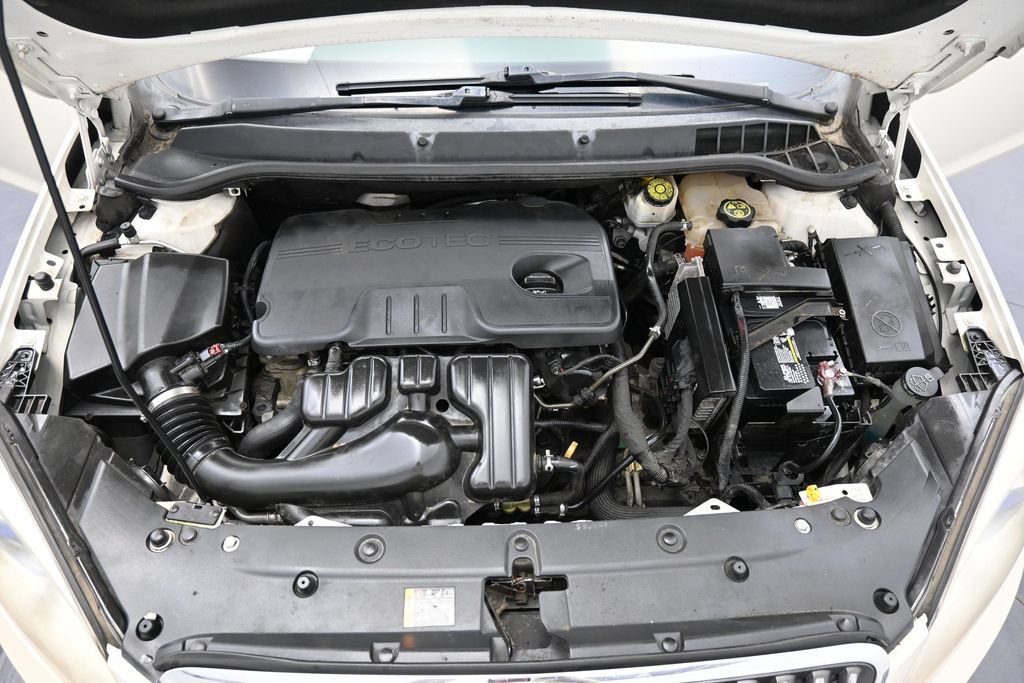 Used 2013 Buick Verano Leather FWD image 33