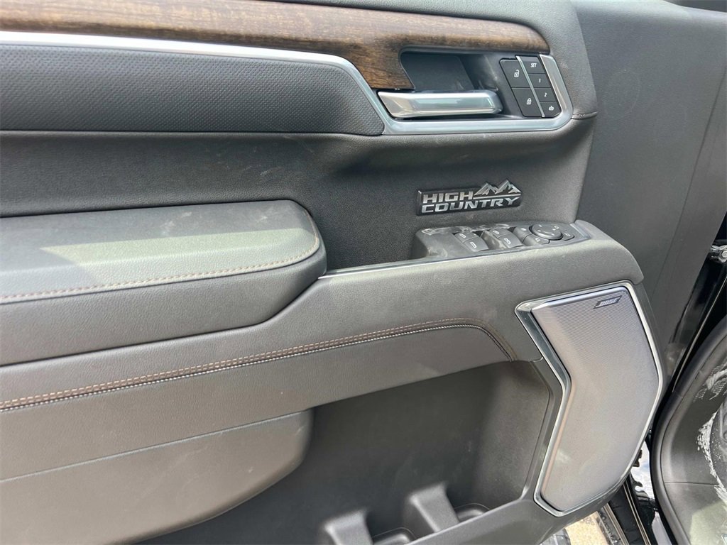 New 2026 Chevrolet Silverado 1500 High Country w/ High Country Premium Package image 10