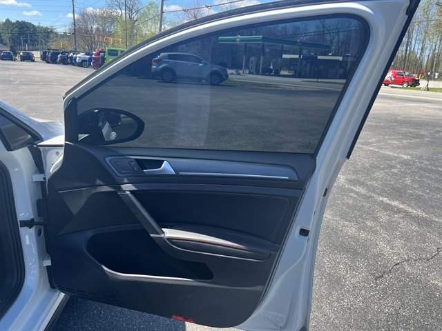 Used 2021 Volkswagen GTI Autobahn FWD image 31