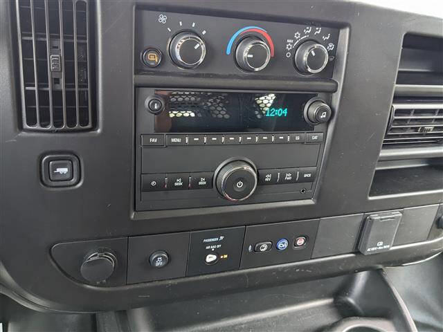 Used 2023 Chevrolet Express 2500 w/ Driver Convenience Package image 19