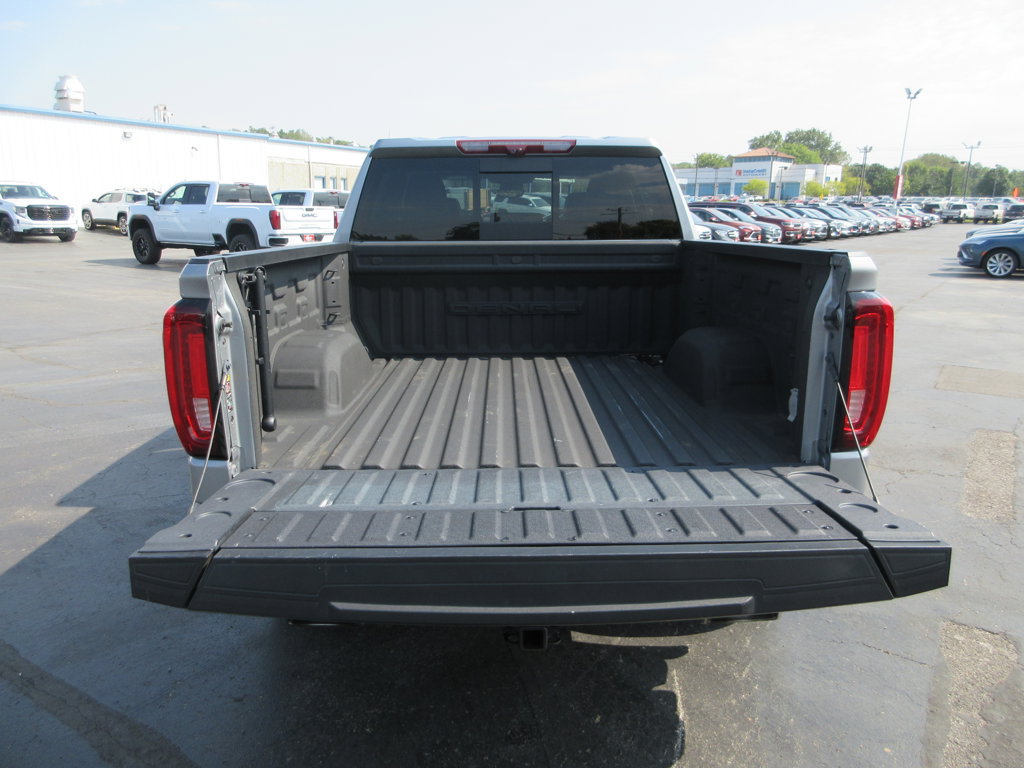 Certified 2024 GMC Sierra 1500 Denali w/ Denali Reserve Package AWD/4WD image 8
