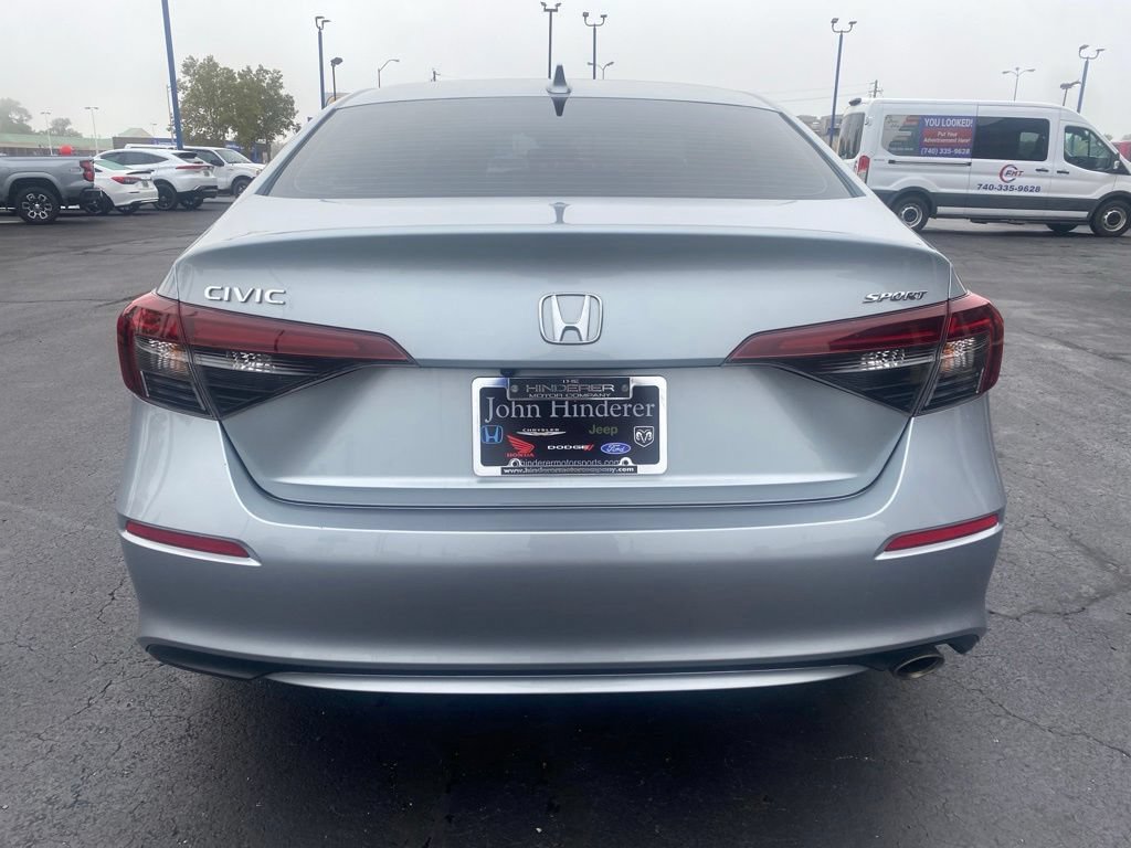 Used 2025 Honda Civic Sport image 4