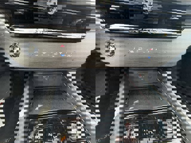 Used 2025 Nissan Murano SL image 22