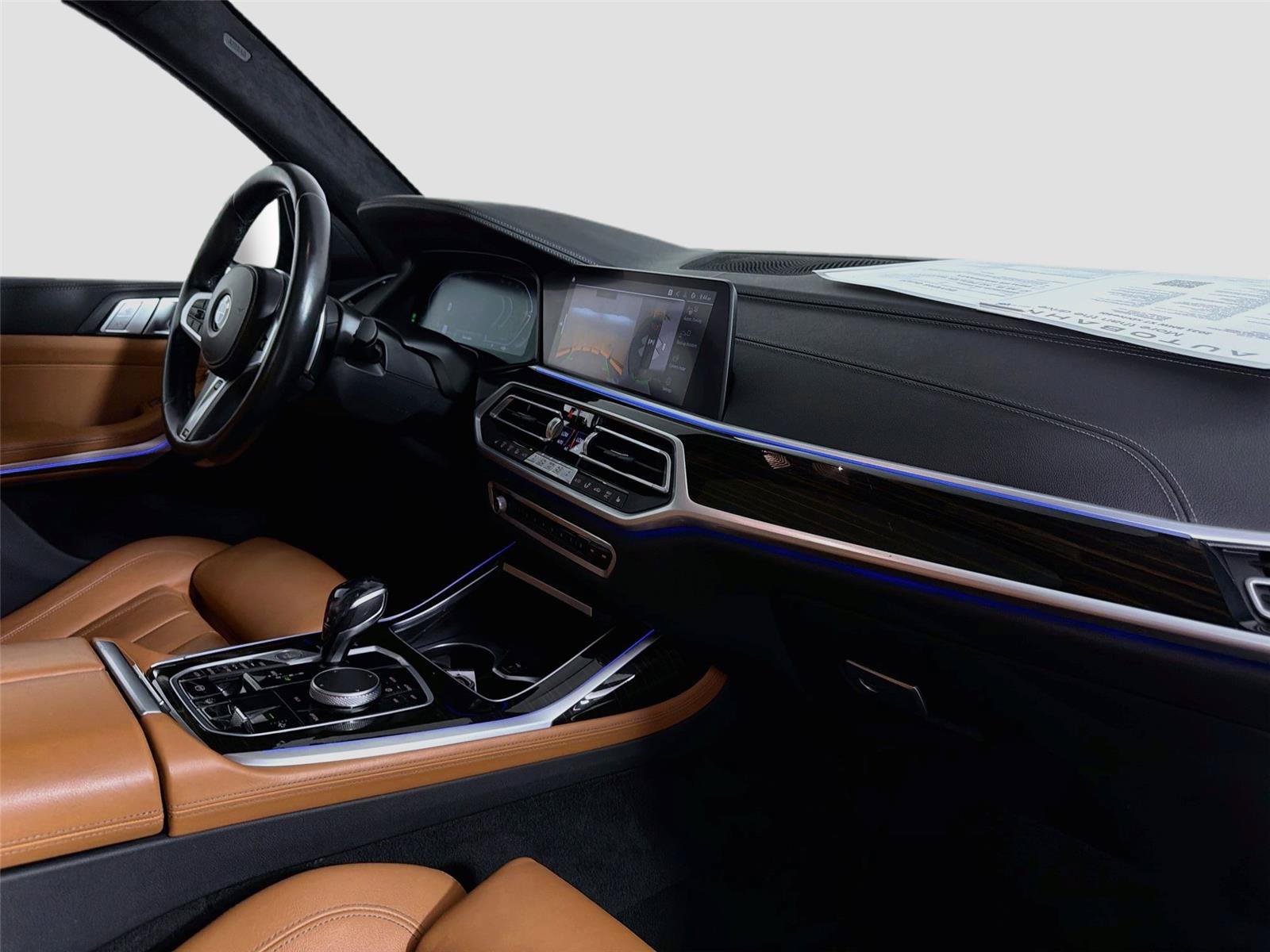 Used 2021 BMW X7 xDrive40i w/ M Sport Package AWD/4WD image 29