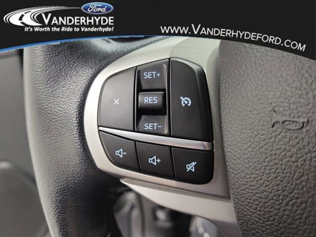 Used 2022 Ford Explorer XLT image 24