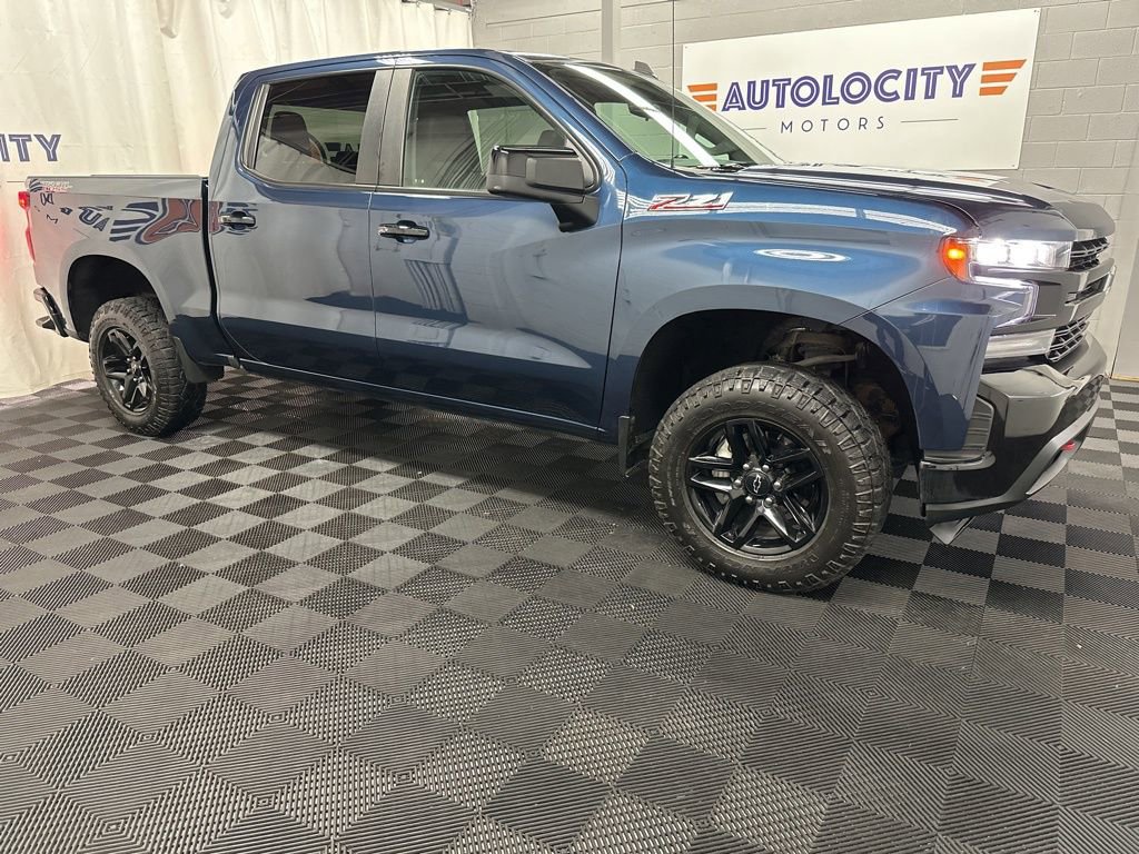 Used 2022 Chevrolet Silverado 1500 LT Trail Boss w/ Bed Protection Package AWD/4WD image 3