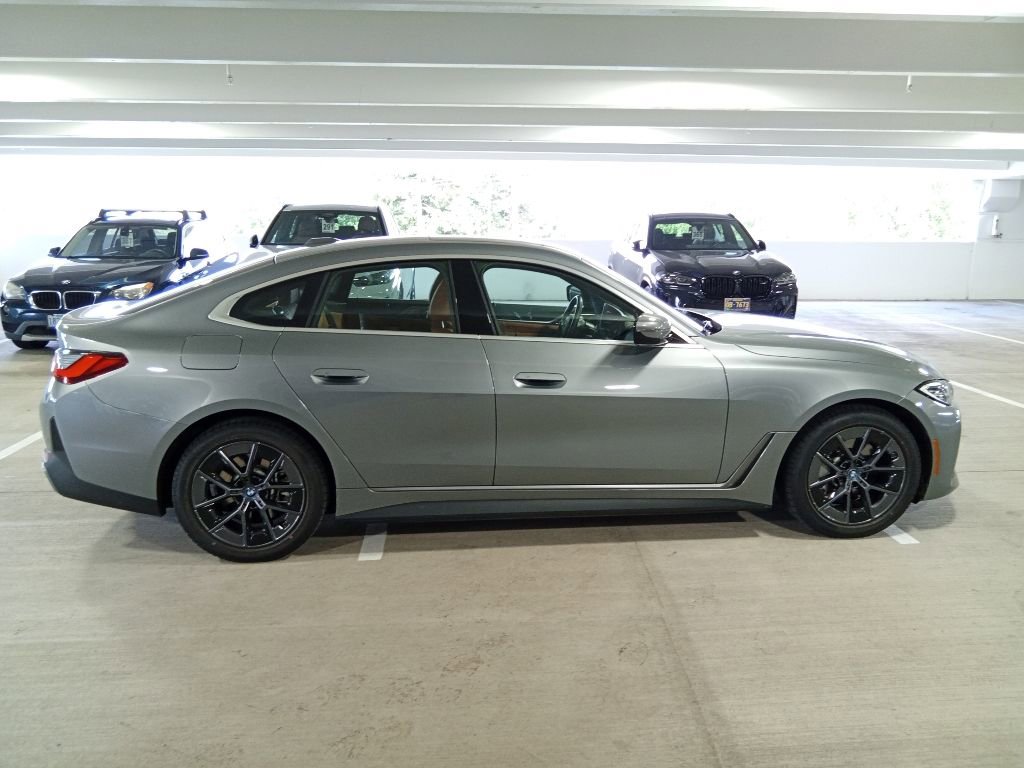 Used 2023 BMW i4 eDrive40 w/ Premium Package RWD image 4