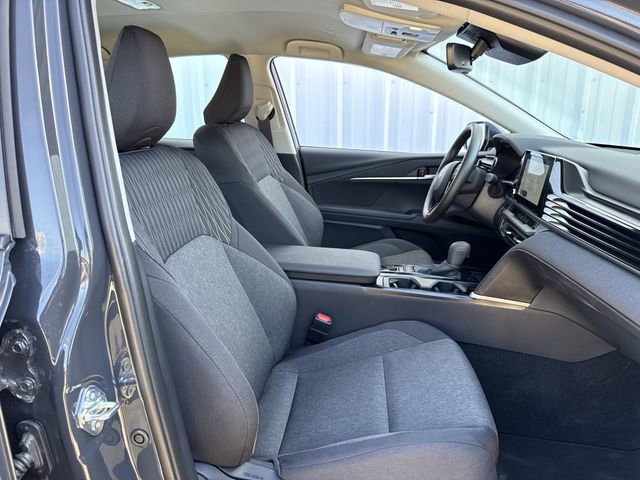 Used 2026 Toyota Camry LE w/ Convenience Package image 29