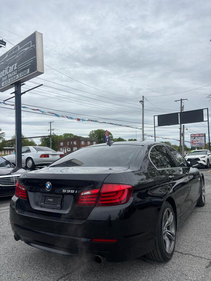 Used 2012 BMW 535i xDrive Sedan AWD/4WD image 7