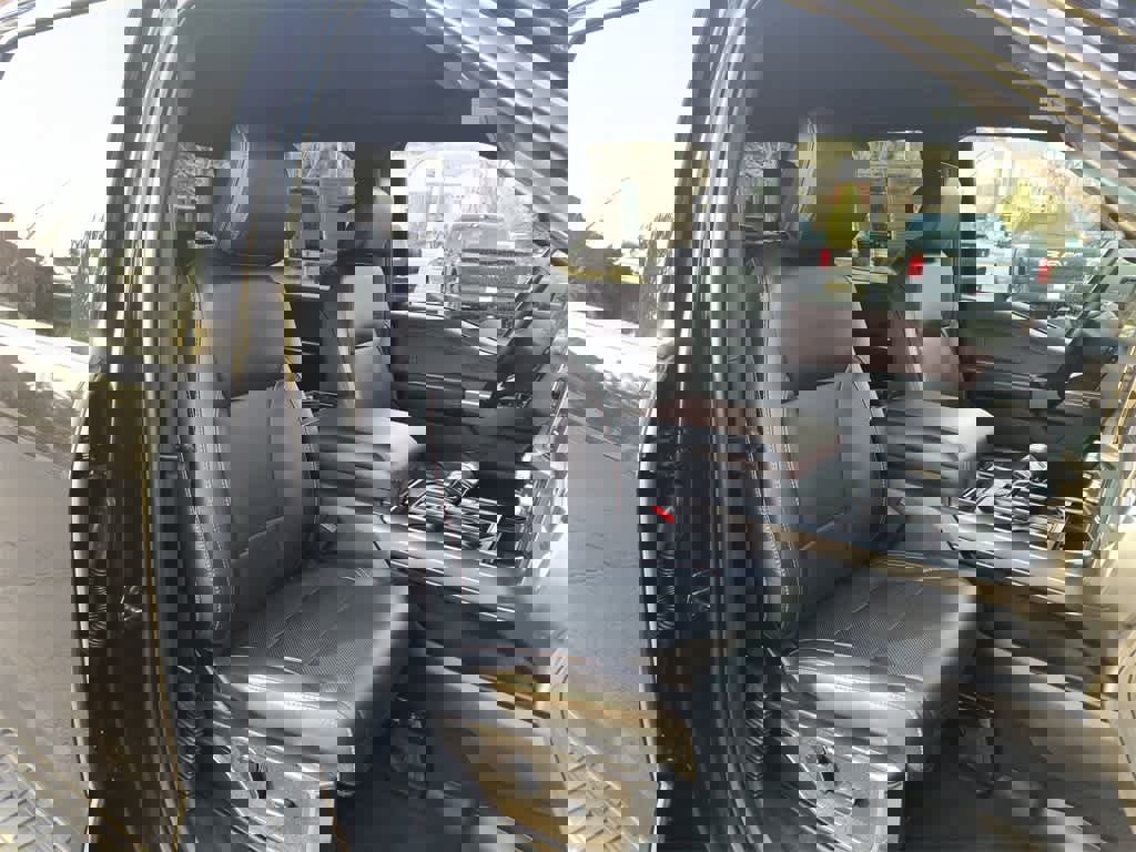 Used 2023 Ford F150 Lariat w/ Equipment Group 502A High image 25