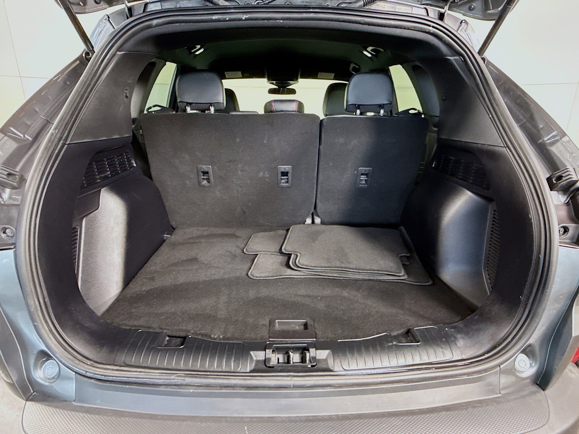 Used 2026 Ford Escape ST-Line image 35