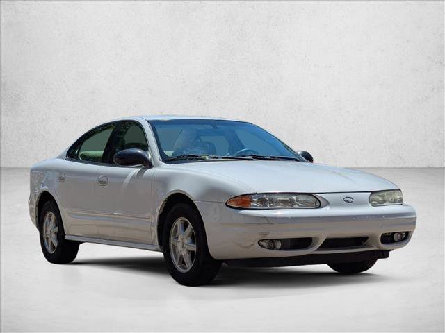 Used 2003 Oldsmobile Alero GL FWD image 3