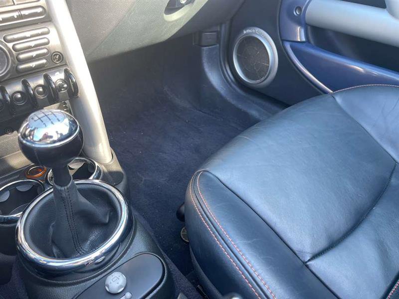Used 2005 MINI Cooper S image 12