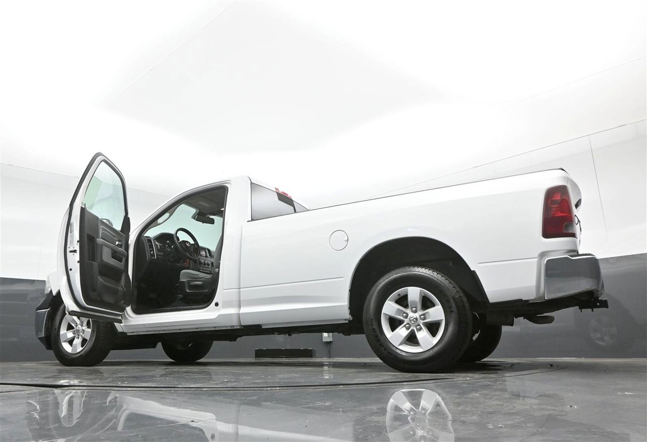 Used 2016 RAM 1500 Tradesman w/ Power & Remote Entry Group image 39