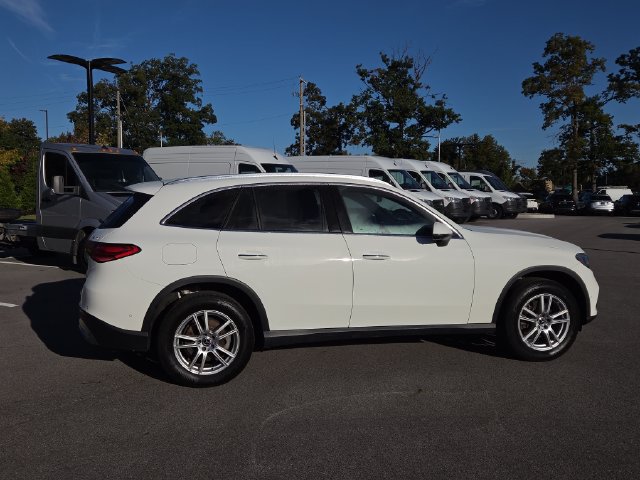 Used 2023 Mercedes-Benz GLC 300 4MATIC w/ Exclusive Trim Package image 2
