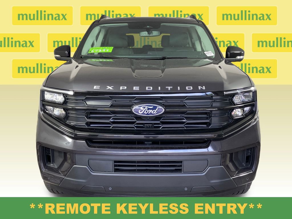 New 2026 Ford Expedition Active RWD image 15
