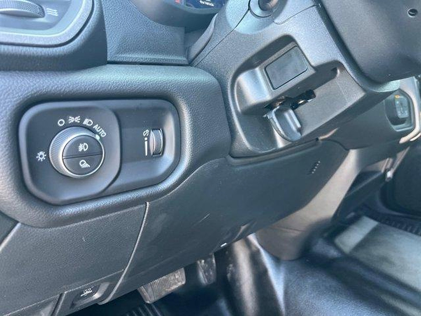 New 2026 RAM 2500 Tradesman image 23