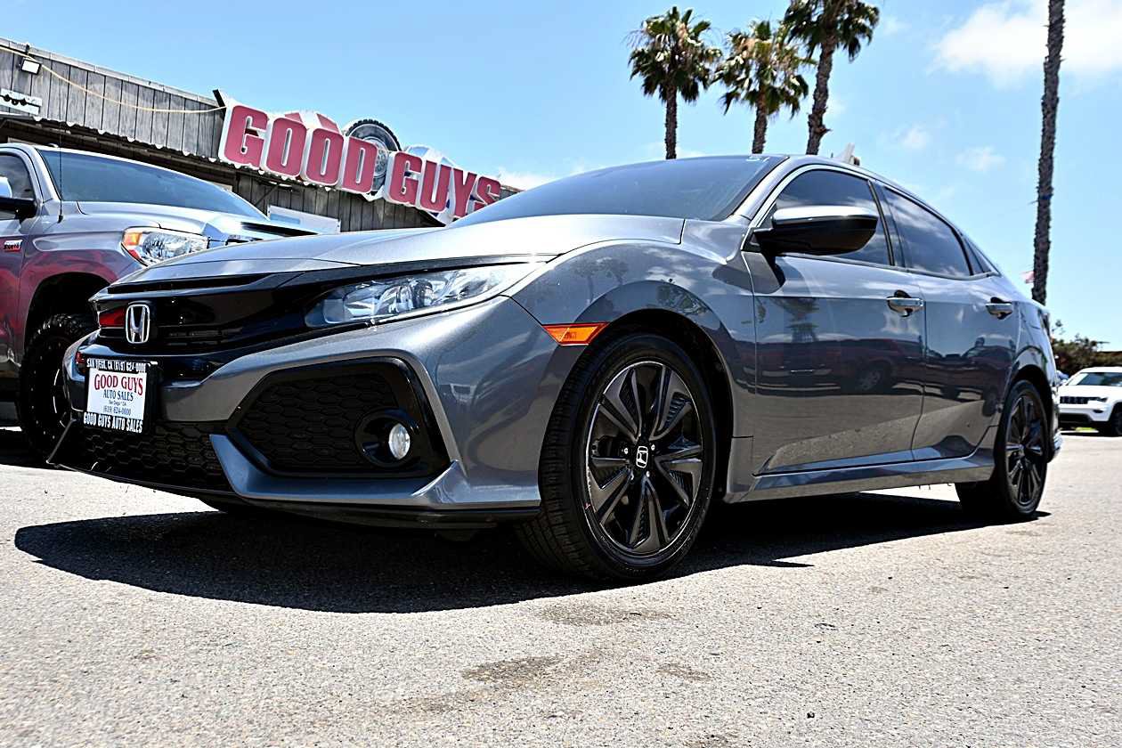 Used 2018 Honda Civic EX image 1
