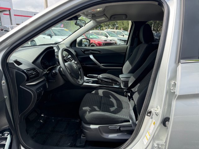 Used 2024 Mitsubishi Eclipse Cross LE AWD/4WD image 8