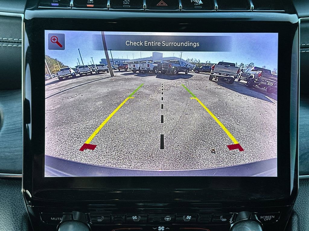 Used 2022 Jeep Grand Cherokee Overland image 15