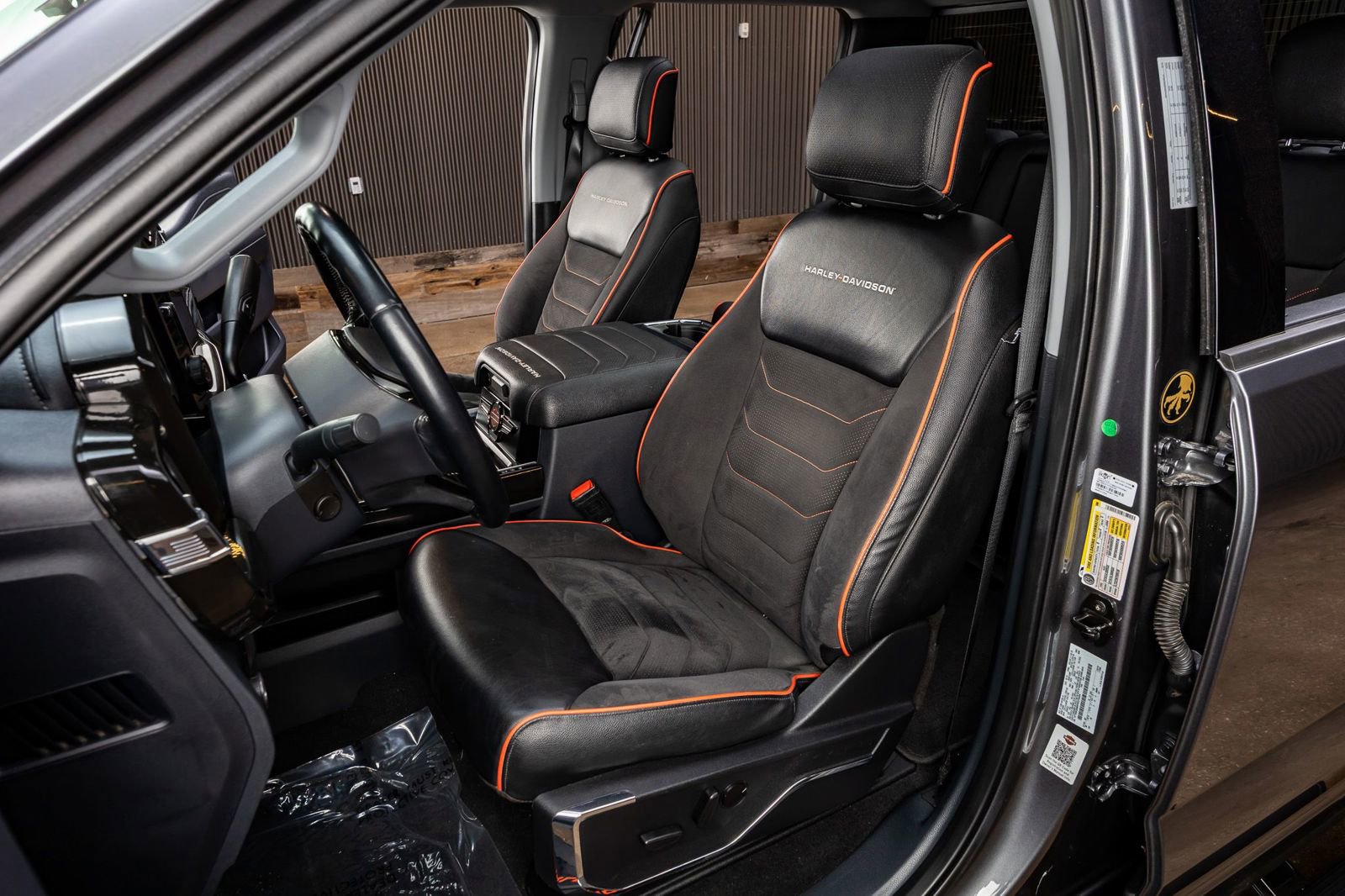 Used 2023 Ford F250 Lariat w/ Lariat Ultimate Package image 29