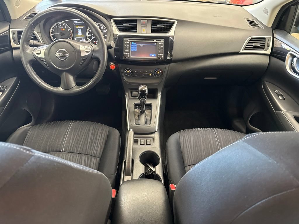 Used 2017 Nissan Sentra SV w/ Driver's Assist Package FWD image 17