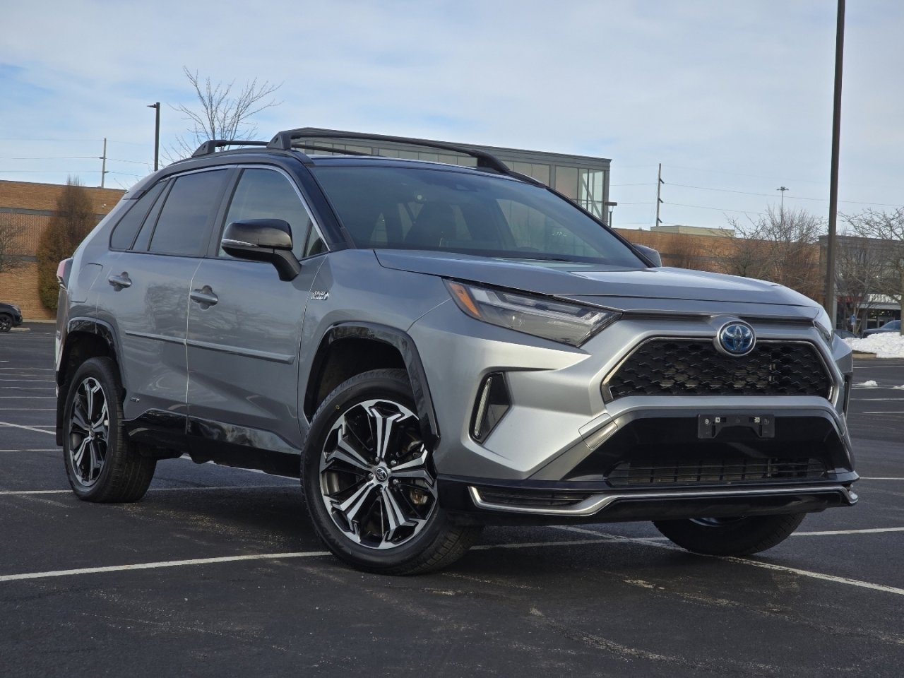 Used 2022 Toyota RAV4 XSE video 2