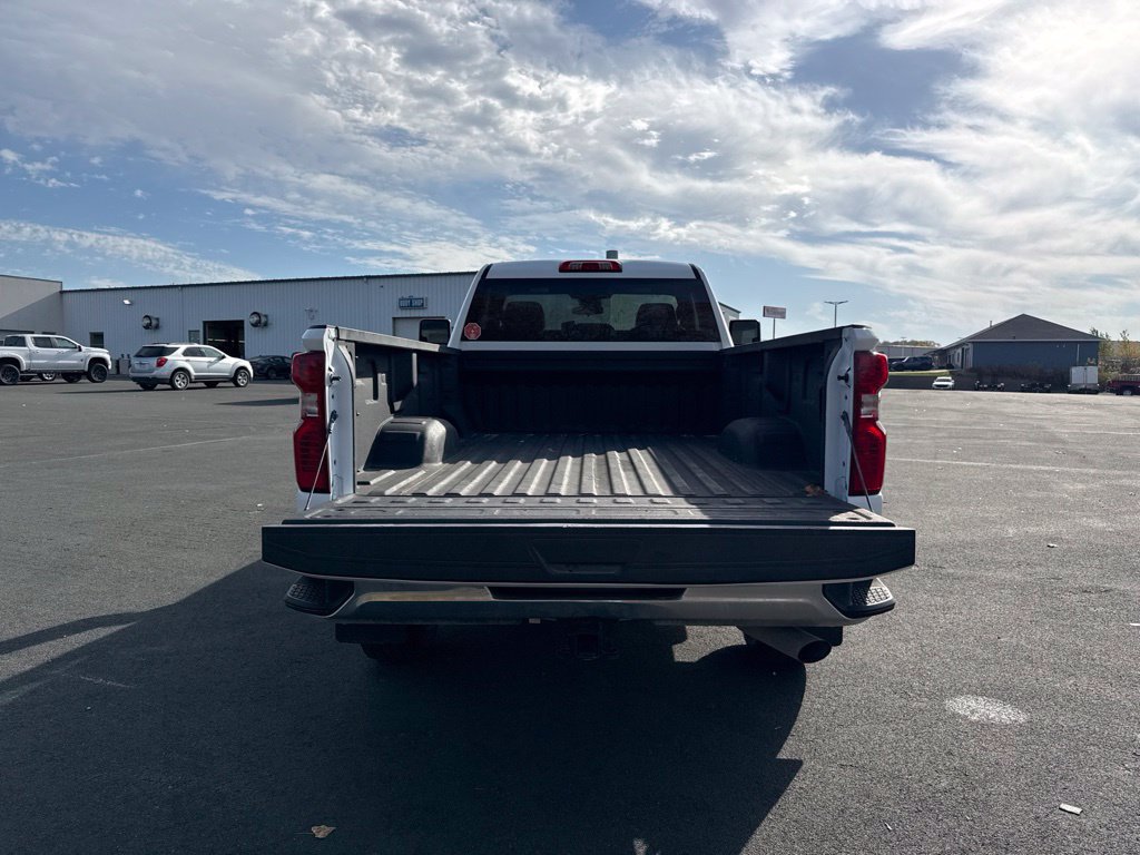 Used 2026 Chevrolet Silverado 2500 W/T w/ Snow Plow Prep/Camper Package AWD/4WD image 12