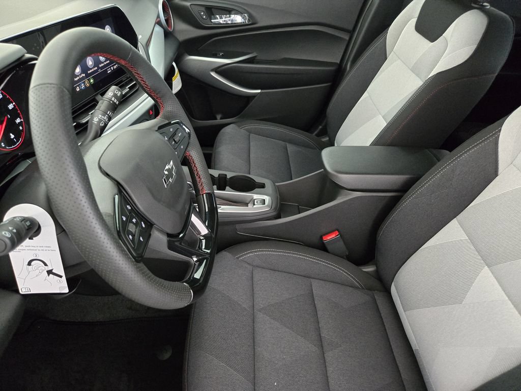 New 2026 Chevrolet Trax RS w/ Driver Confidence Package FWD image 15