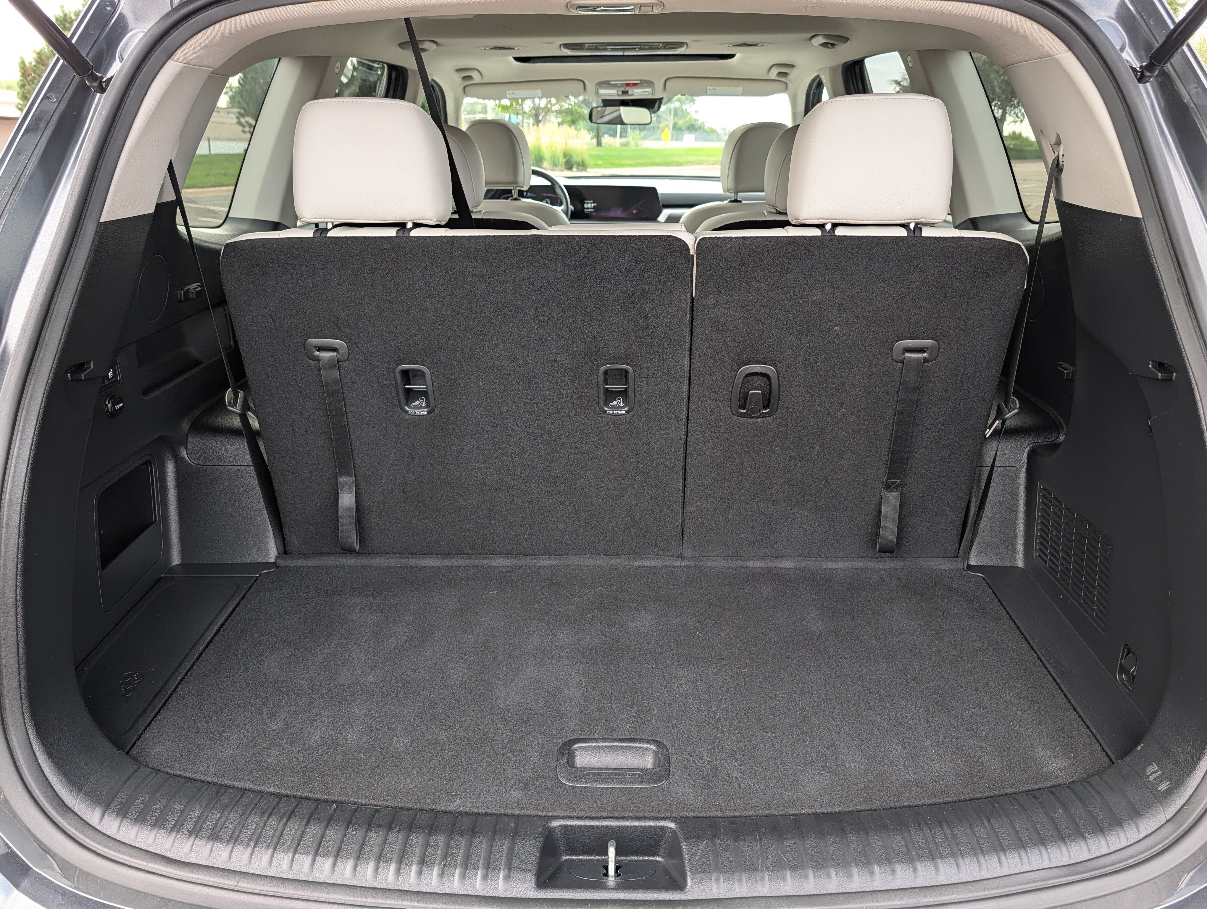 Certified 2023 Kia Telluride S w/ S Sunroof Package AWD/4WD image 18