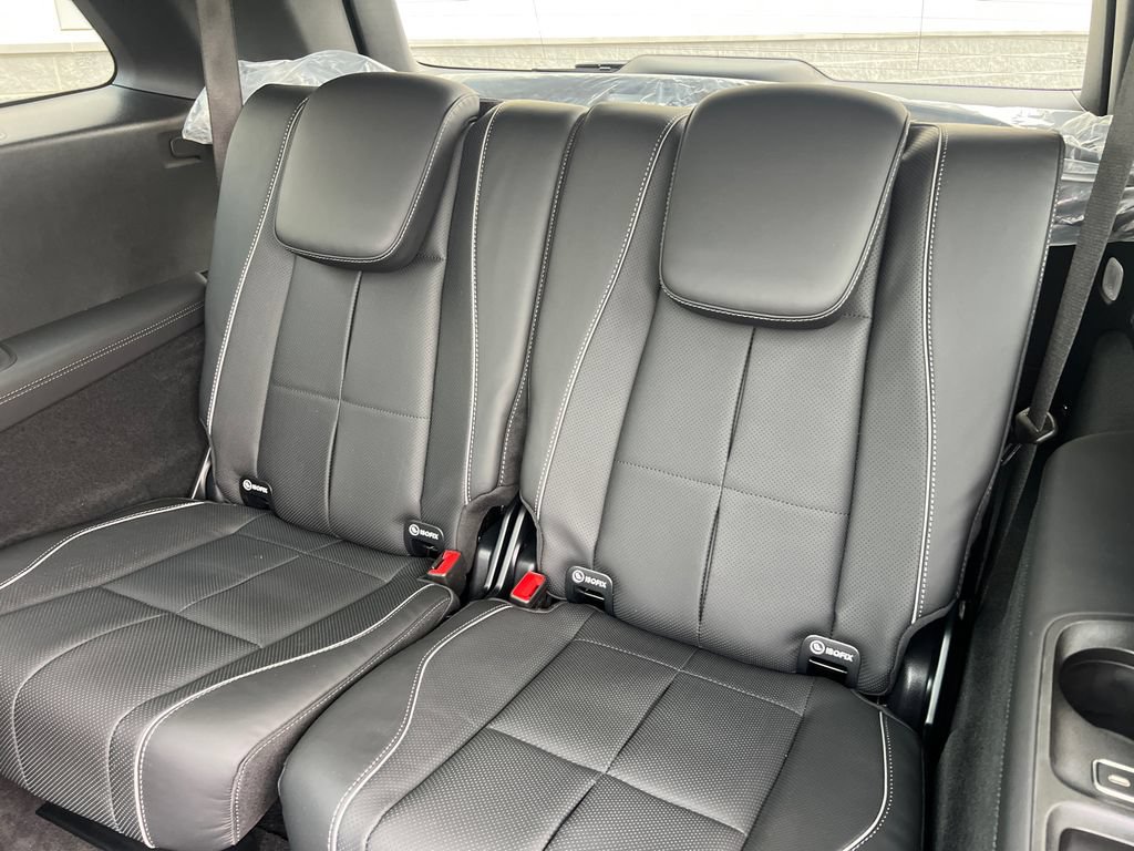 New 2026 Mercedes-Benz GLS 450 4MATIC image 25