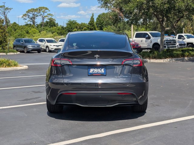Used 2024 Tesla Model Y Long Range AWD/4WD image 6