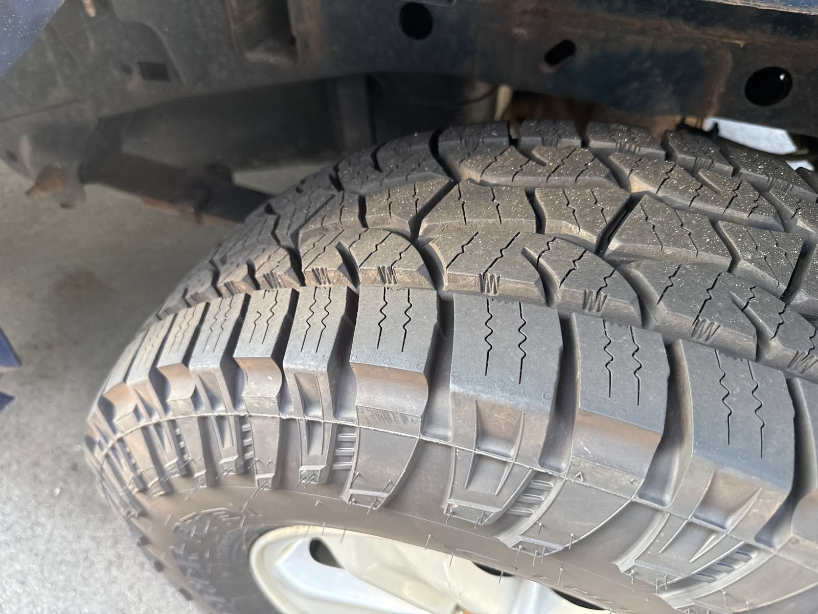 Used 2017 Ford F150 XL w/ Equipment Group 101A Mid AWD/4WD image 11