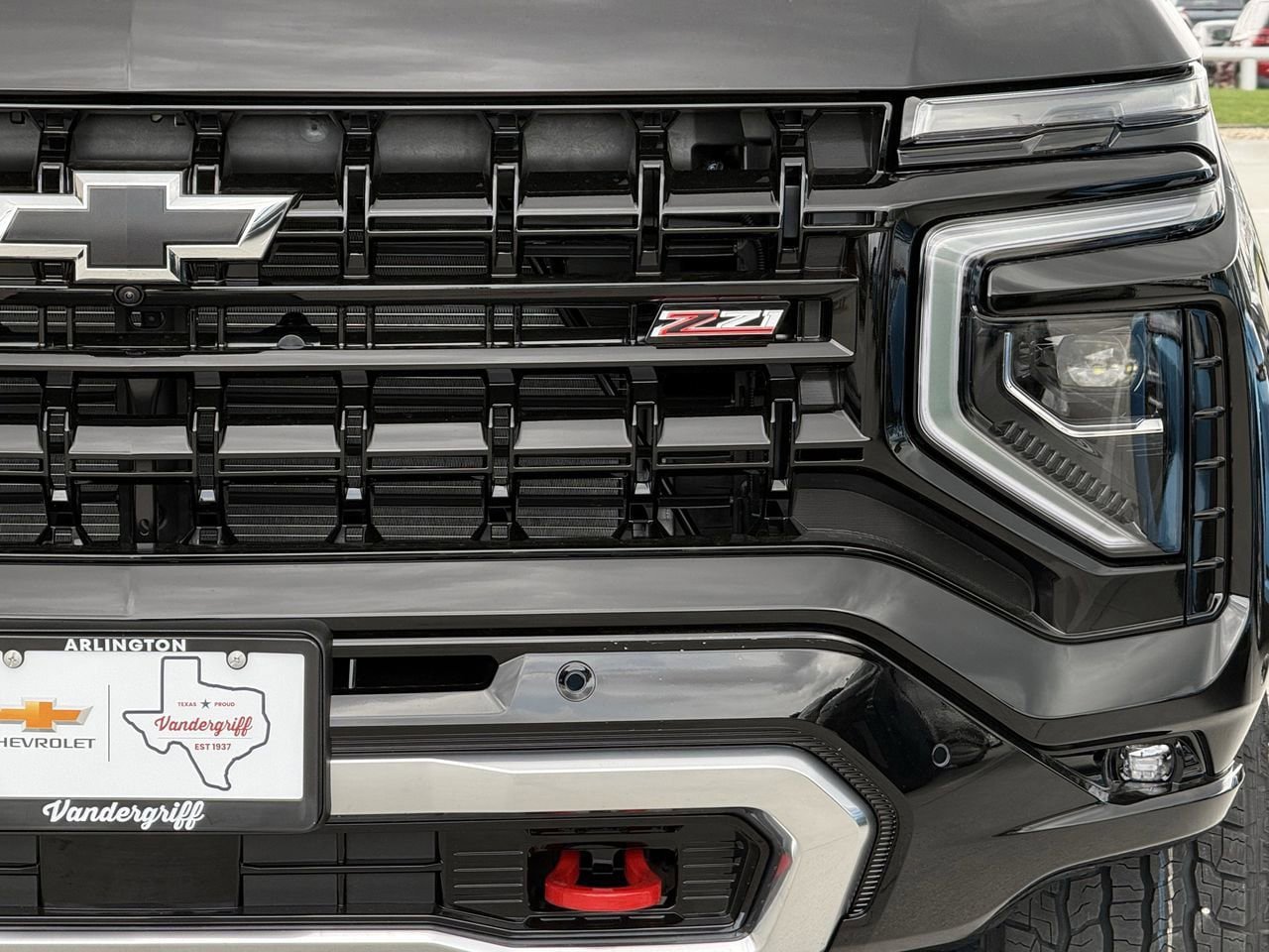 New 2026 Chevrolet Suburban Z71 w/ Z71 Off-Road Package image 8