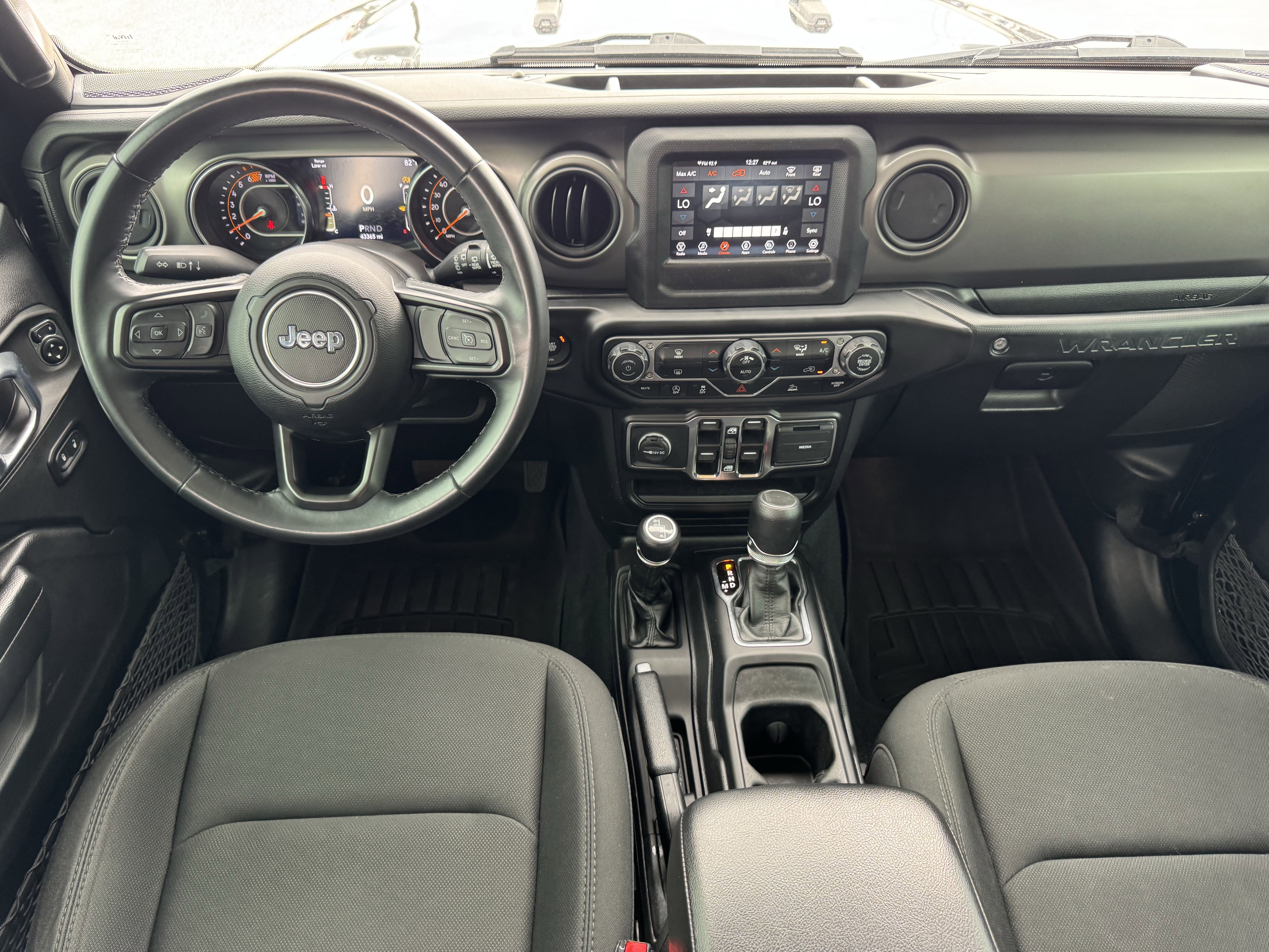 Used 2022 Jeep Wrangler Unlimited Sport AWD/4WD image 13