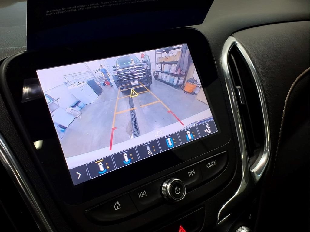 Used 2020 Chevrolet Equinox Premier AWD/4WD image 8